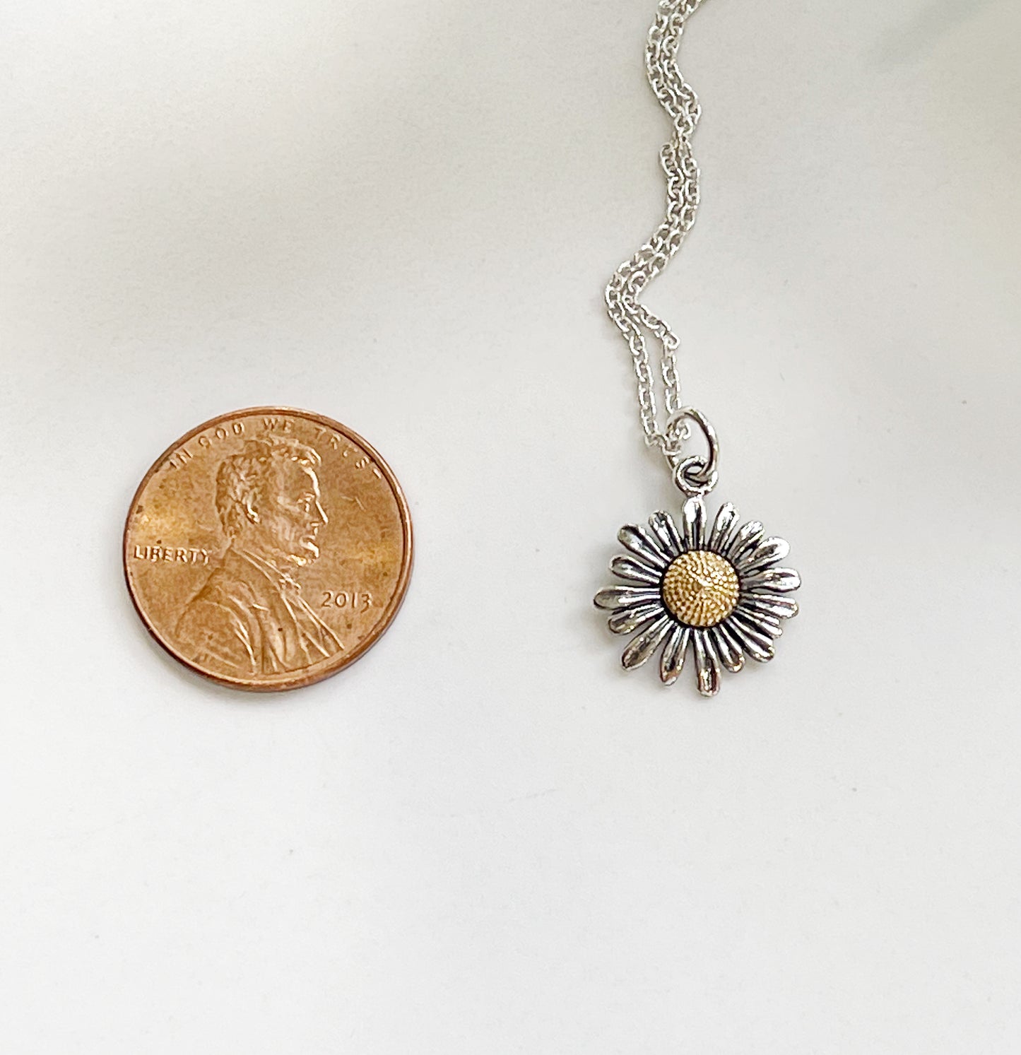 Daisy Necklace