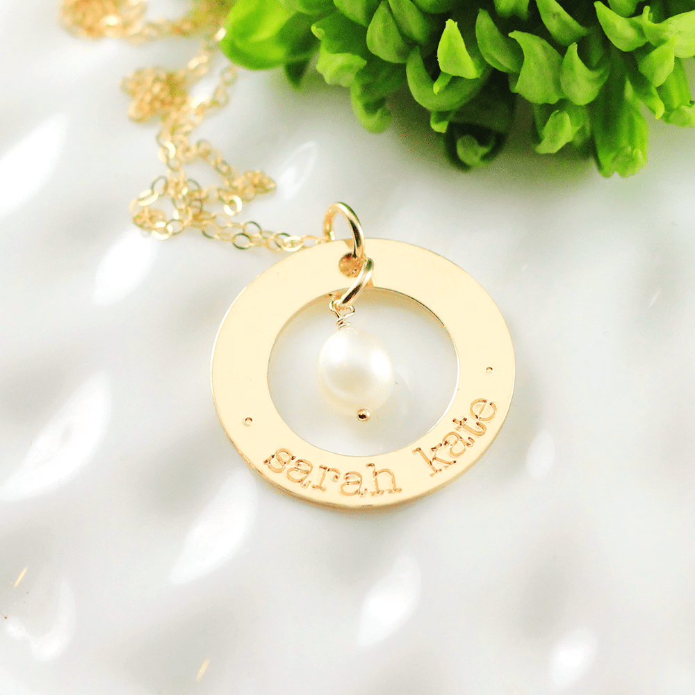 Gold Mom Necklace with Pearl
