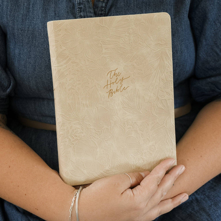 Hosanna Revival Bibles