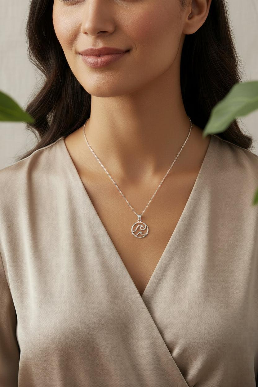 Small Double Wave Necklace