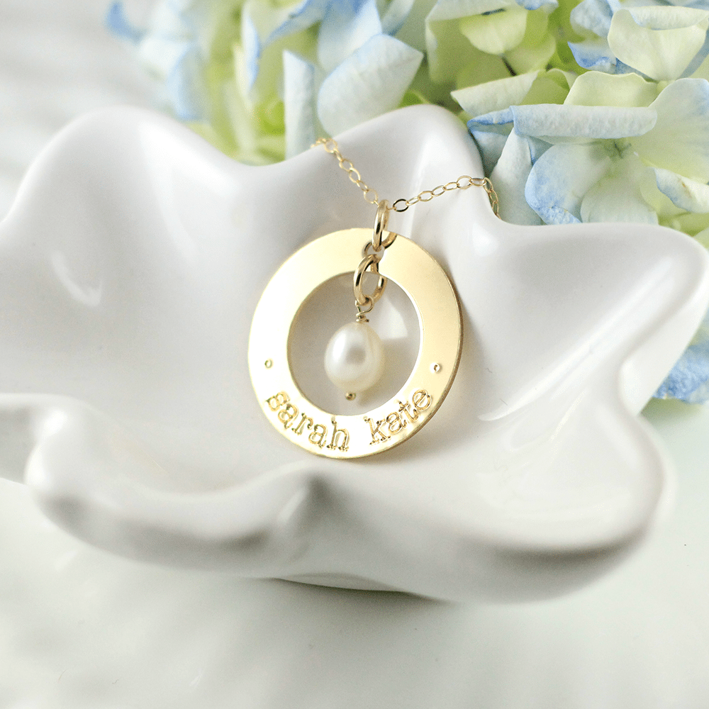 Gold Mom Necklace with Pearl