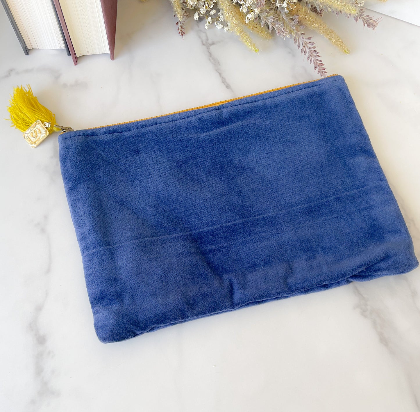 Velvet travel pouch - 6 color options (Personalization available)