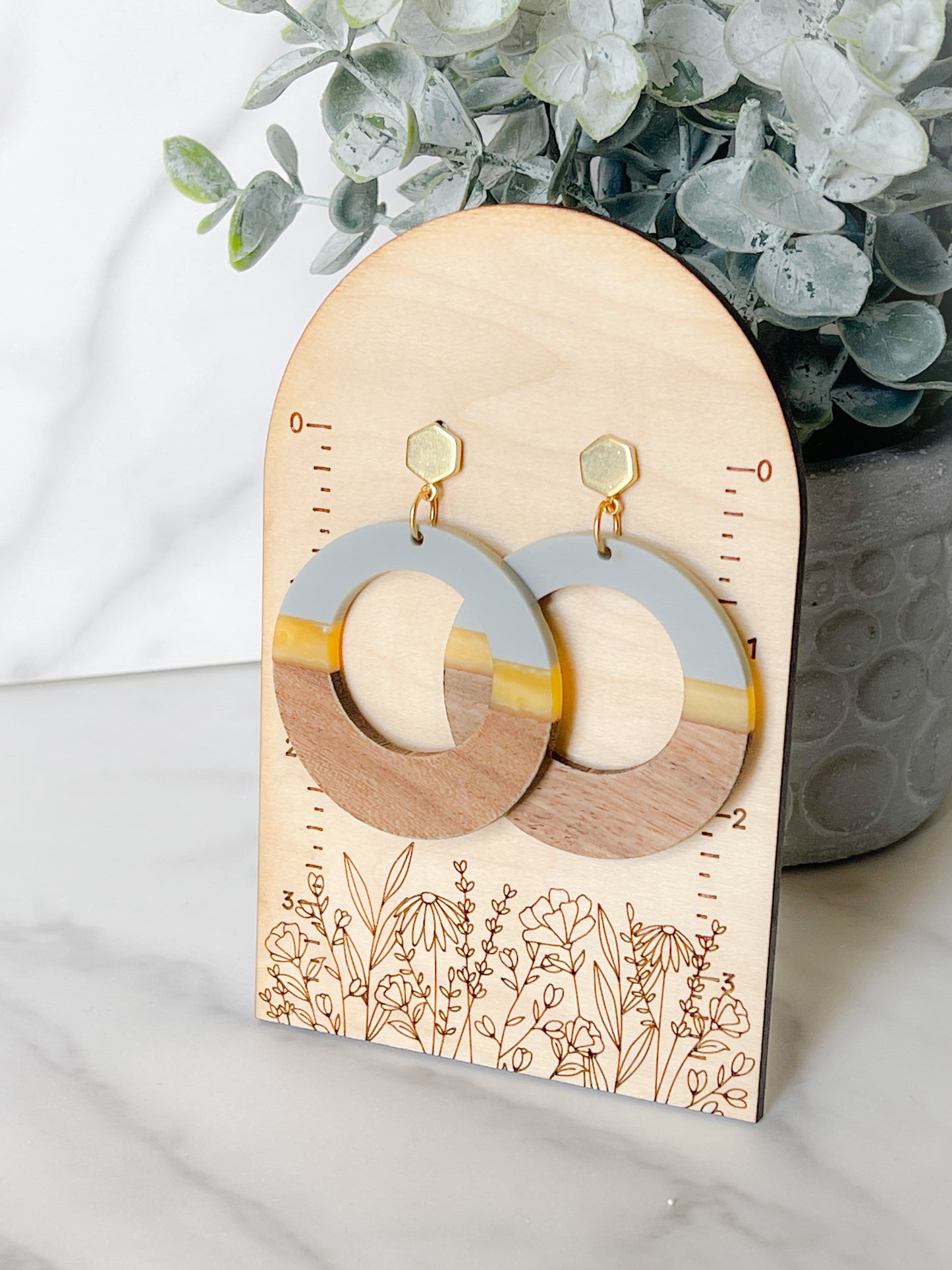 Wood and resin modern earrings - Gray and mustard hoops