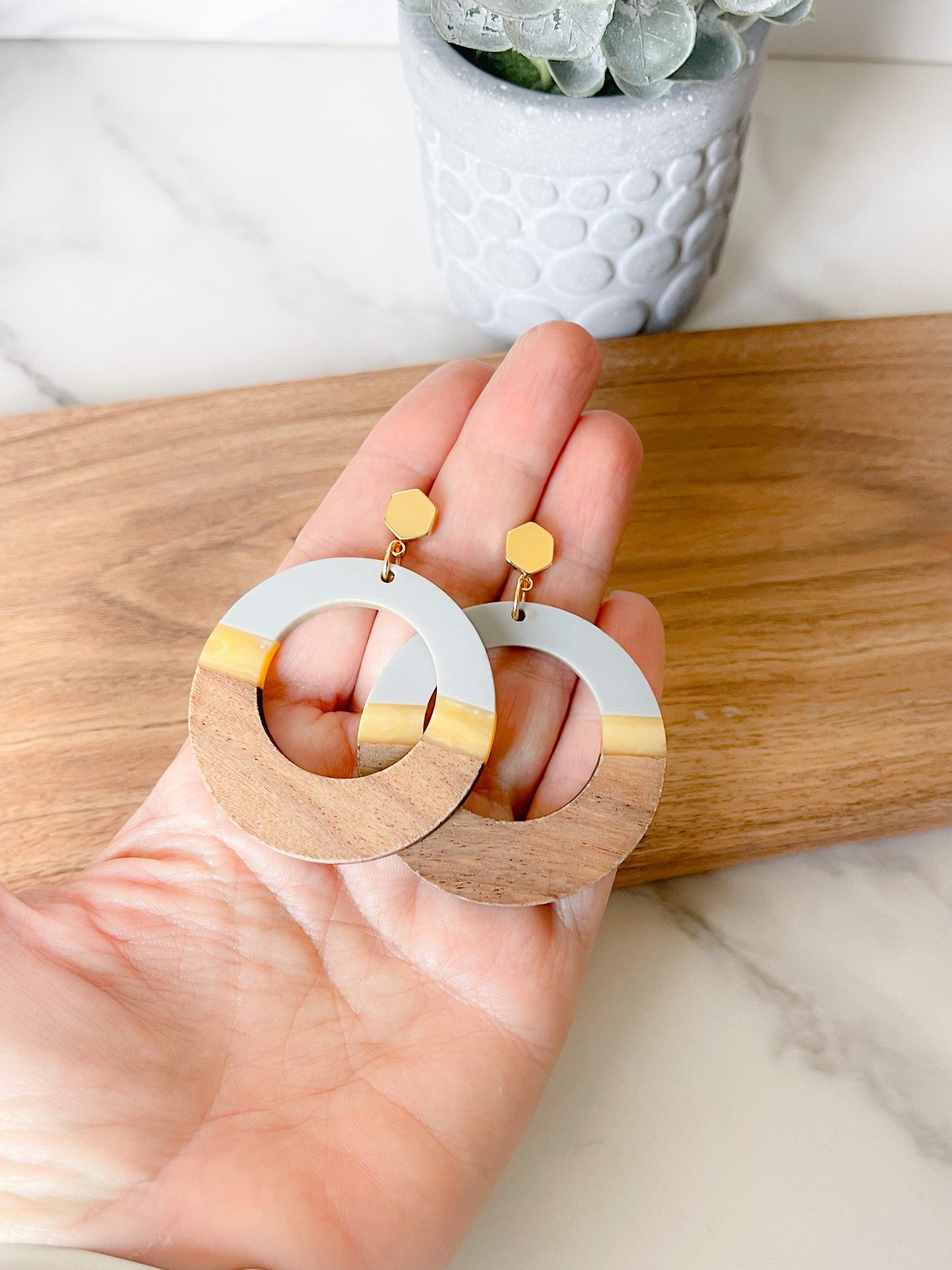 Wood and resin modern earrings - Gray and mustard hoops